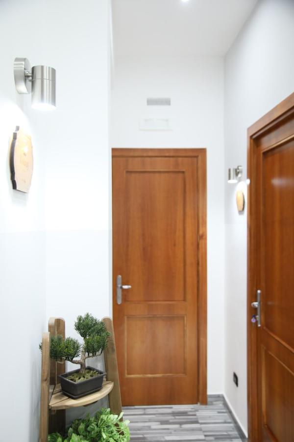 Laetitia Guest House116 2* Naples